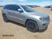 2018 Jeep Grand Cherokee Laredo E с VIN 1C4RJEAG3JC344533, выставлен на аукционе IAAI как лот 43160589 с пробегом 105 169 миль миль и . История ставок и продаж доступна на DreamBid. Изображение 1.