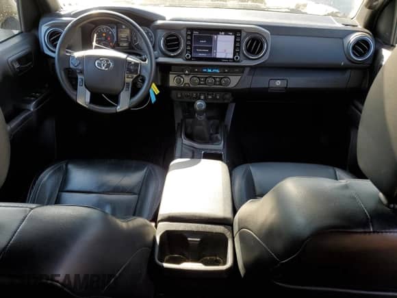 2021 Toyota Tacoma SR z VIN 3TYCZ5AN3MT024049, wystawiony jako Copart lot #84284885 z przebiegiem 75 927 mil mil oraz Szkoda całkowita • Salvage title. Historia ofert i sprzedaży dostępna na DreamBid. Obrazek 8.