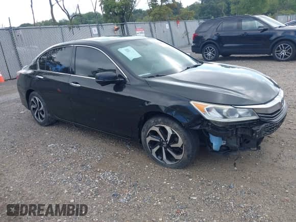 2016 Honda Accord EX-L z VIN 1HGCR3F82GA025828, wystawiony jako IAAI lot #43245288 z przebiegiem 142 455 mil mil oraz . Historia ofert i sprzedaży dostępna na DreamBid. Obrazek 1.