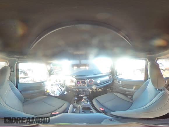 2021 Jeep Wrangler Unlimited Sahara Altitude z VIN 1C4HJXEN6MW589264, wystawiony jako Copart lot #47040625 z przebiegiem 36 143 mil mil oraz Szkoda całkowita • Salvage title. Historia ofert i sprzedaży dostępna na DreamBid. Obrazek 14.