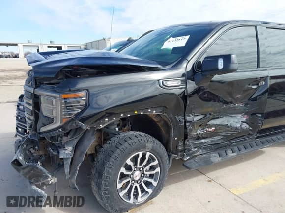 2022 GMC Sierra 1500 AT4 с VIN 3GTUUEET5NG571234, выставлен на аукционе IAAI как лот 41132817 с пробегом 26 132 миль миль и . История ставок и продаж доступна на DreamBid. Изображение 18.