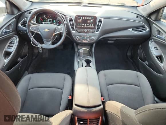 2018 Chevrolet Malibu Hybrid с VIN 1G1ZF5SU3JF284394, выставлен на аукционе Copart как лот 63410085 с пробегом 92 369 миль миль и На запчасти • Non repairable. История ставок и продаж доступна на DreamBid. Изображение 8.