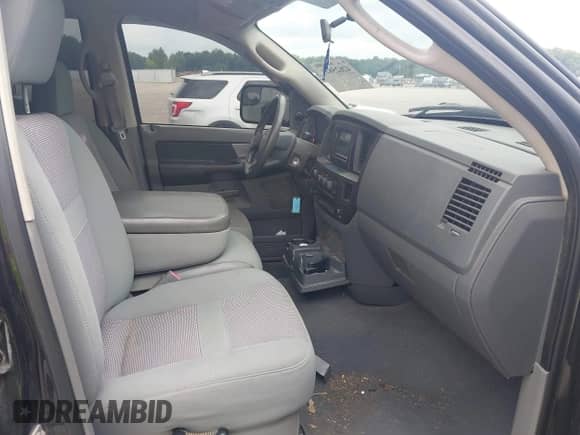 2007 Dodge 2500 SLT with VIN 1D7KS28C67J568308, listed as a IAAI auction lot 42625818 with 206,998 mi miles and . Bid and sale history available at DreamBid. Image 5.