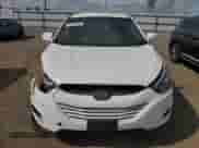 2015 Hyundai Tucson GLS z VIN KM8JTCAF9FU982060, wystawiony jako Copart lot #81547695 z przebiegiem 125 880 mil mil oraz Szkoda całkowita • Salvage title. Historia ofert i sprzedaży dostępna na DreamBid. Obrazek 5.