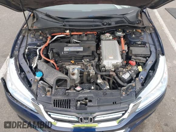 2015 Honda Accord Touring z VIN 1HGCR6F75FA014927, wystawiony jako IAAI lot #43268149 z przebiegiem 132 281 mil mil oraz . Historia ofert i sprzedaży dostępna na DreamBid. Obrazek 10.