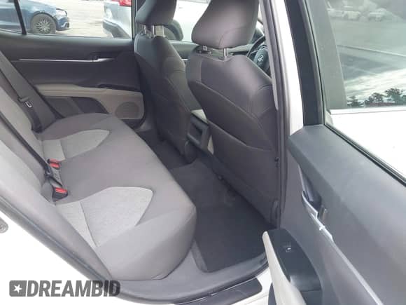 2018 Toyota Camry SE с VIN 4T1B11HKXJU610978, выставлен на аукционе IAAI как лот 43462535 с пробегом 33 087 миль миль и . История ставок и продаж доступна на DreamBid. Изображение 8.