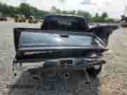 1999 Chevrolet Silverado 1500 LS z VIN 2GCEC19T2X1155969, wystawiony jako Copart lot #58909085 z przebiegiem 346 571 mil mil oraz Szkoda całkowita • Salvage title. Historia ofert i sprzedaży dostępna na DreamBid. Obrazek 6.