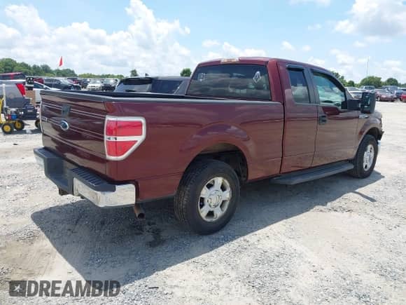 2010 Ford F-150 XL with VIN 1FTEX1C85AFB32873, listed as a IAAI auction lot 42482617 with 213,621 mi miles and . Bid and sale history available at DreamBid. Image 4.