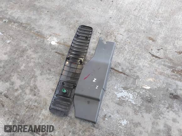 2019 Ram ProMaster Cargo z VIN 3C6TRVDG2KE515235, wystawiony jako IAAI lot #42744738 z przebiegiem 88 721 mil mil oraz . Historia ofert i sprzedaży dostępna na DreamBid. Obrazek 12.