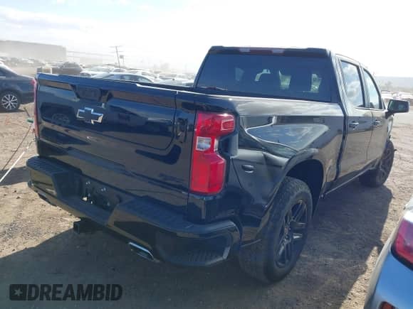 2023 Chevrolet Silverado 1500 RST with VIN 2GCUDEED9P1139850, listed as a IAAI auction lot 41735915 with 25,229 mi miles and . Bid and sale history available at DreamBid. Image 4.