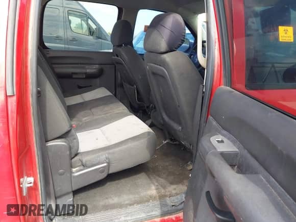 2008 GMC Sierra 1500 SL with VIN 2GTEK13C381195037, listed as a IAAI auction lot 42983534 with 153,129 mi miles and . Bid and sale history available at DreamBid. Image 8.