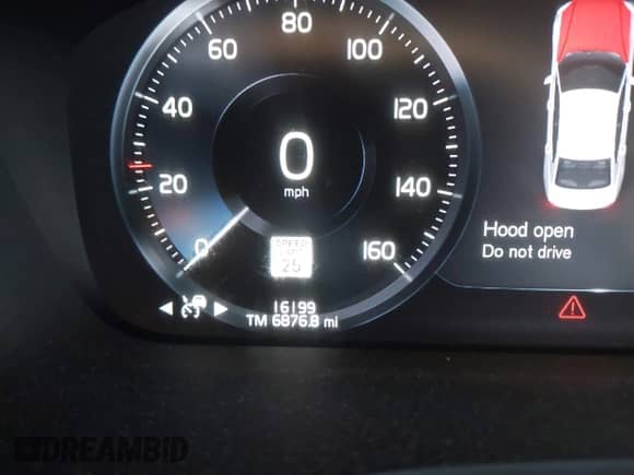 2022 Volvo S60 Inscription z VIN 7JRL12TL8NG162261, wystawiony jako IAAI lot #41417503 z przebiegiem 16 199 mil mil oraz . Historia ofert i sprzedaży dostępna na DreamBid. Obrazek 15.