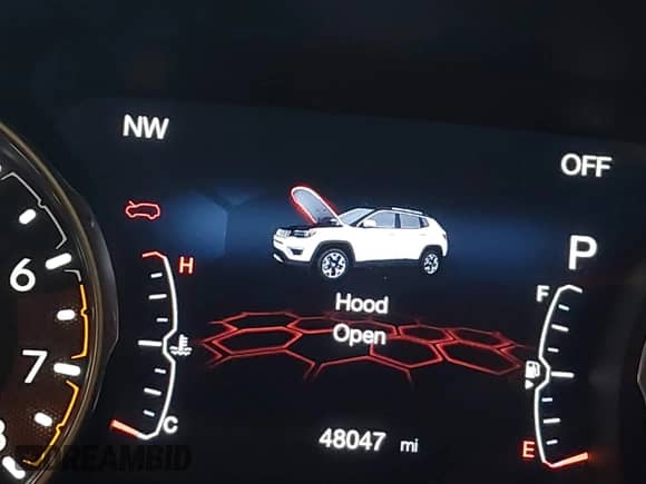 2020 Jeep Compass Limited z VIN 3C4NJDCB8LT216404, wystawiony jako IAAI lot #43416102 z przebiegiem 48 047 mil mil oraz . Historia ofert i sprzedaży dostępna na DreamBid. Obrazek 15.