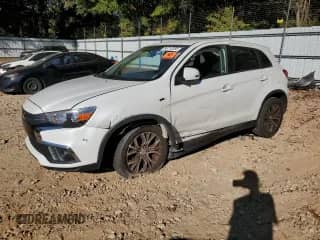 2019 Mitsubishi Outlander ES с VIN JA4AP3AUXKU005053, выставлен на аукционе Copart как лот 86713355 с пробегом 205 747 миль миль и Списание • Salvage title. История ставок и продаж доступна на DreamBid. Изображение 1.