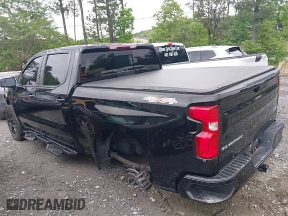 2023 Chevrolet Silverado 1500 RST with VIN 1GCUDEED2PZ130558, listed as a IAAI auction lot 42103254 with 50,150 mi miles and . Bid and sale history available at DreamBid. Image 3.