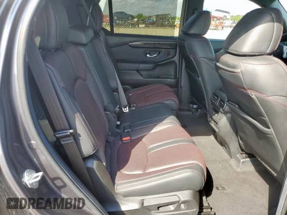 2025 Honda Pilot Black Edition с VIN 5FNYG1H96SB076219, выставлен на аукционе Copart как лот 69120205 с пробегом 15 133 миль миль и Списание • Salvage title. История ставок и продаж доступна на DreamBid. Изображение 11.