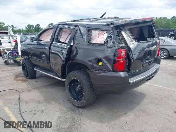 2015 Chevrolet Tahoe LTZ с VIN 1GNSKCKC0FR143201, выставлен на аукционе IAAI как лот 42624057 с пробегом 187 716 миль миль и . История ставок и продаж доступна на DreamBid. Изображение 3.