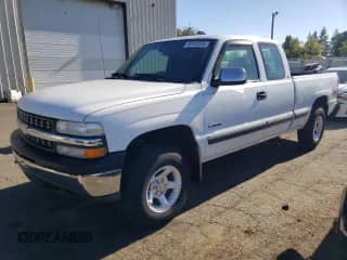 1999 Chevrolet Silverado 1500 LS with VIN 1GCEK19T8XE108995, listed as a Copart auction lot 85731575 with 207,525 mi miles and Salvage title. Bid and sale history available at DreamBid. Image 1.