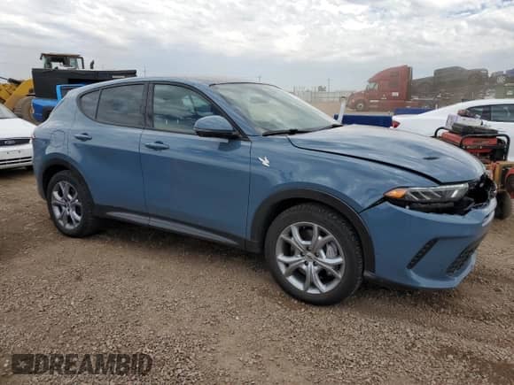 2024 Dodge Hornet R/T Plus with VIN ZACPDFDW3R3A23291, listed as a Copart auction lot 62180875 with 5,531 mi miles and Salvage title. Bid and sale history available at DreamBid. Image 4.