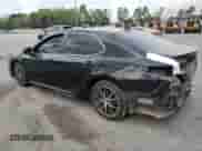 2021 Toyota Camry SE z VIN 4T1S11AK1MU439696, wystawiony jako Copart lot #51130945 z przebiegiem 74 525 mil mil oraz Szkoda całkowita • Salvage title. Historia ofert i sprzedaży dostępna na DreamBid. Obrazek 2.