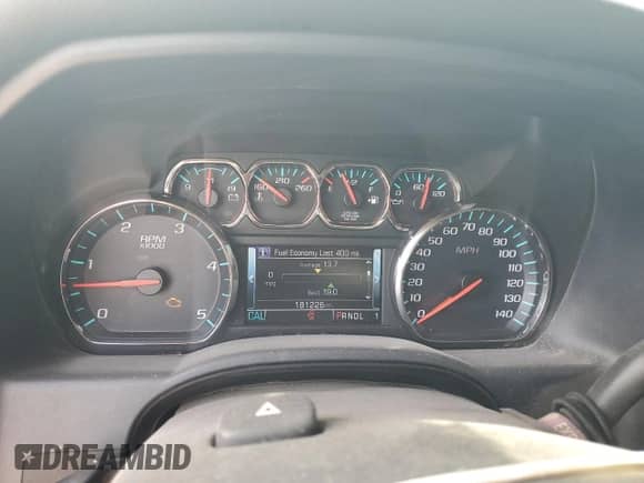 2017 Chevrolet Silverado 3500HD High Country с VIN 1GC4K1EY8HF204294, выставлен на аукционе Copart как лот 75505494 с пробегом 181 226 миль миль и Списание • Salvage title. История ставок и продаж доступна на DreamBid. Изображение 9.