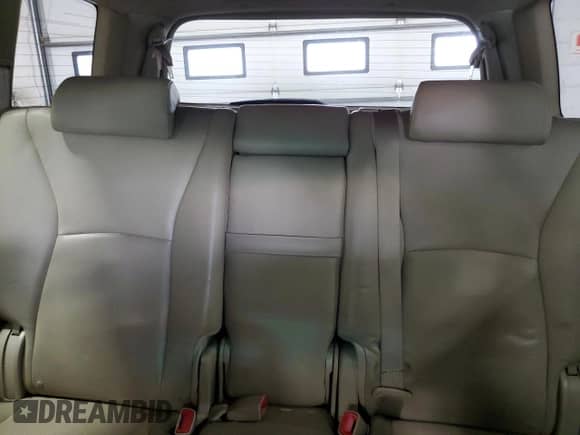 2007 Toyota Highlander Limited z VIN JTEEP21A970211983, wystawiony jako Copart lot #82190915 z przebiegiem 193 738 mil mil oraz Szkoda całkowita • Salvage title. Historia ofert i sprzedaży dostępna na DreamBid. Obrazek 10.