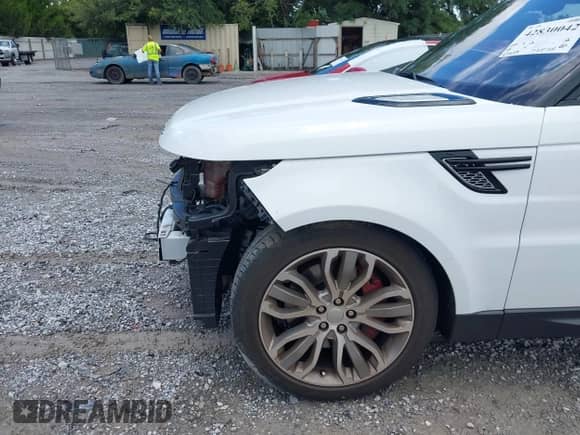 2016 Land Rover Range Rover Sport Dynamic с VIN SALWR2EF9GA584338, выставлен на аукционе IAAI как лот 42830042 с пробегом 62 649 миль миль и . История ставок и продаж доступна на DreamBid. Изображение 21.
