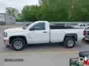 2018 GMC Sierra 1500 z VIN 1GTN1LEC6JZ247799, wystawiony jako IAAI lot #42307442 z przebiegiem 139 885 mil mil oraz . Historia ofert i sprzedaży dostępna na DreamBid. Obrazek 14.