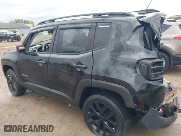 2017 Jeep Renegade Latitude с VIN ZACCJBBB7HPF51455, выставлен на аукционе IAAI как лот 43029357 с пробегом Не указан миль и . История ставок и продаж доступна на DreamBid. Изображение 14.