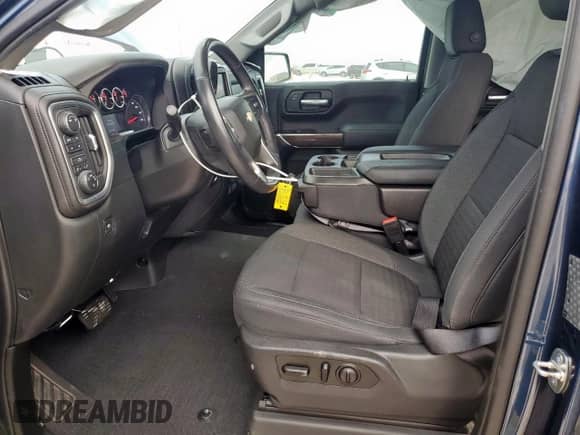 2019 Chevrolet Silverado 1500 LT с VIN 1GCRYDED9KZ366167, выставлен на аукционе Copart как лот 70605275 с пробегом 64 810 миль миль и Списание • Salvage title. История ставок и продаж доступна на DreamBid. Изображение 7.