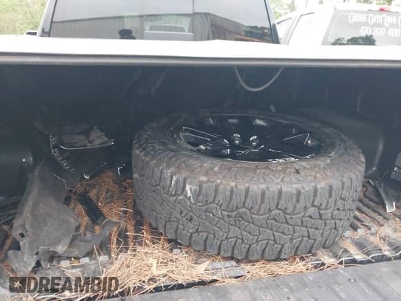 2023 Chevrolet Silverado 1500 RST with VIN 1GCUDEED2PZ130558, listed as a IAAI auction lot 42103254 with 50,150 mi miles and . Bid and sale history available at DreamBid. Image 12.