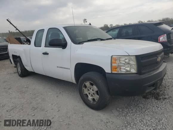 2008 Chevrolet Silverado 1500 Work Truck with VIN 1GCEC19X28Z214899, listed as a Copart auction lot 53619455 with 213,727 mi miles and Salvage title. Bid and sale history available at DreamBid. Image 4.