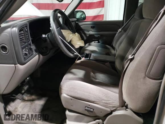 2005 Chevrolet Tahoe Commercial с VIN 1GNEK13ZX5J232890, выставлен на аукционе Copart как лот 69887155 с пробегом 143 087 миль миль и Списание • Salvage title. История ставок и продаж доступна на DreamBid. Изображение 7.