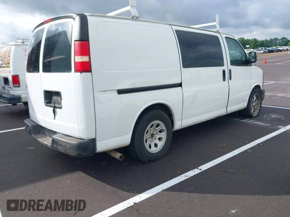 2011 Chevrolet Express Cargo with VIN 1GCSGAFX6B1144874, listed as a IAAI auction lot 41868850 with 201,347 mi miles and . Bid and sale history available at DreamBid. Image 4.