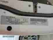 2018 Chrysler 300 S z VIN 2C3CCABG3JH266733, wystawiony jako Copart lot #71103235 z przebiegiem 87 985 mil mil oraz Szkoda całkowita • Salvage title. Historia ofert i sprzedaży dostępna na DreamBid. Obrazek 12.
