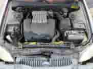 2001 Hyundai Sonata GLS z VIN KMHWF35VX1A372516, wystawiony jako Copart lot #76357494 z przebiegiem 170 642 mil mil oraz Szkoda całkowita • Salvage title. Historia ofert i sprzedaży dostępna na DreamBid. Obrazek 11.