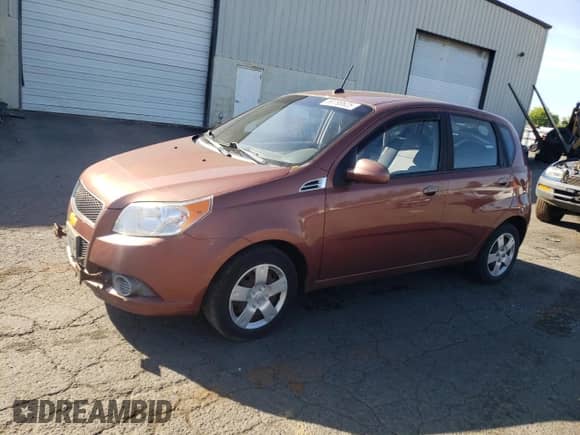 2011 Chevrolet Aveo 1LT с VIN KL1TD6DE8BB213691, выставлен на аукционе Copart как лот 59799625 с пробегом 111 861 миль миль и Списание • Salvage title. История ставок и продаж доступна на DreamBid. Изображение 1.