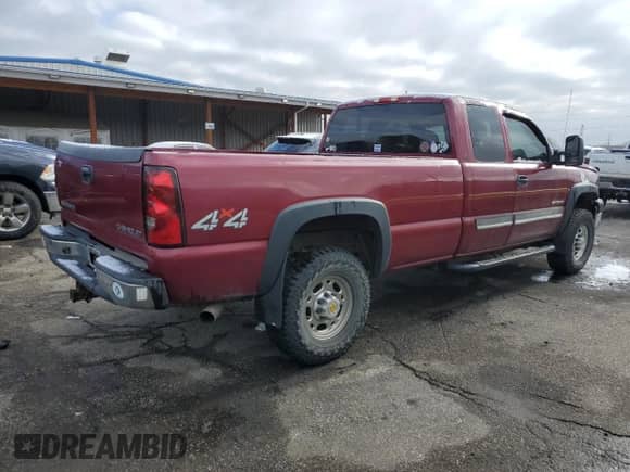2006 Chevrolet Silverado 2500HD LT2 with VIN 1GCHK29U86E160508, listed as a Copart auction lot 51965155 with 200,506 mi miles and Clean title. Bid and sale history available at DreamBid. Image 3.
