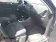 2013 Volkswagen Tiguan SE z VIN WVGAV3AX1DW560501, wystawiony jako IAAI lot #42287579 z przebiegiem 180 367 mil mil oraz . Historia ofert i sprzedaży dostępna na DreamBid. Obrazek 5.