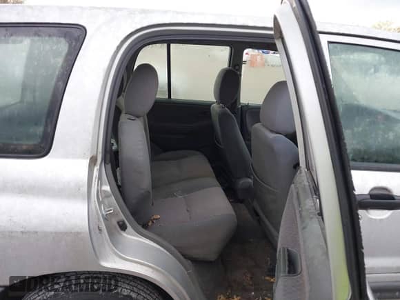 2001 Chevrolet Tracker с VIN 2CNBE13CX16947671, выставлен на аукционе IAAI как лот 41894060 с пробегом 140 752 миль миль и . История ставок и продаж доступна на DreamBid. Изображение 8.