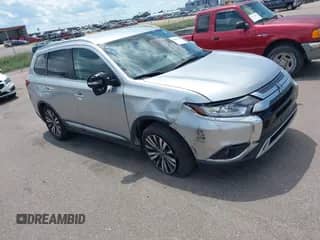 2020 Mitsubishi Outlander SE z VIN JA4AD3A31LZ043176, wystawiony jako IAAI lot #42691106 z przebiegiem 88 007 mil mil oraz . Historia ofert i sprzedaży dostępna na DreamBid. Obrazek 1.