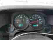 2012 Chevrolet Silverado 1500 Work Truck z VIN 1GCNKPEA0CZ284594, wystawiony jako Copart lot #82706825 z przebiegiem 107 277 mil mil oraz Szkoda całkowita • Salvage title. Historia ofert i sprzedaży dostępna na DreamBid. Obrazek 9.