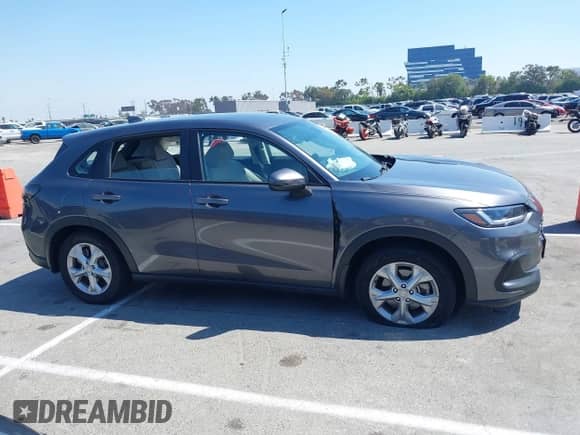 2024 Honda HR-V LX с VIN 3CZRZ1H39RM736957, выставлен на аукционе IAAI как лот 42935070 с пробегом 35 535 миль миль и . История ставок и продаж доступна на DreamBid. Изображение 13.
