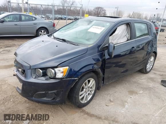 2016 Chevrolet Sonic LT with VIN 1G1JC6SB4G4105391, listed as a IAAI auction lot 41999133 with 108,177 mi miles and . Bid and sale history available at DreamBid. Image 17.