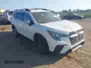 2025 Subaru Ascent Premium с VIN 4S4WMADD1S3421210, выставлен на аукционе IAAI как лот 42958169 с пробегом 7 328 миль миль и . История ставок и продаж доступна на DreamBid. Изображение 1.