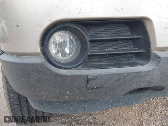2003 Ford Explorer XLT with VIN 1FMZU63K93ZB31385, listed as a IAAI auction lot 42531448 with 153,983 mi miles and . Bid and sale history available at DreamBid. Image 13.