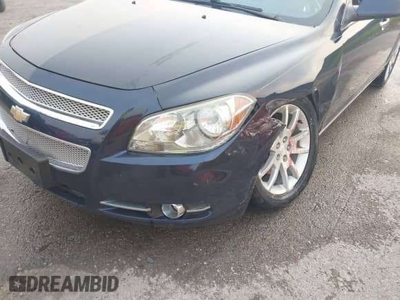 2012 Chevrolet Malibu LTZ 1LZ z VIN 1G1ZE5E08CF264561, wystawiony jako IAAI lot #43153788 z przebiegiem 160 864 mil mil oraz . Historia ofert i sprzedaży dostępna na DreamBid. Obrazek 6.