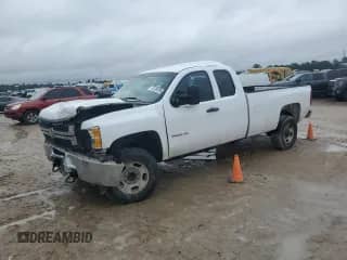 2011 Chevrolet Silverado 2500HD с VIN 1GC2CVC83BZ209973, выставлен на аукционе Copart как лот 44789695 с пробегом 189 925 миль миль и Списание • Salvage title. История ставок и продаж доступна на DreamBid. Изображение 1.