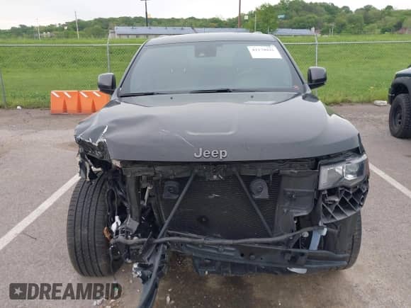 2021 Jeep Grand Cherokee Limited with VIN 1C4RJFBG1MC613220, listed as a IAAI auction lot 42178935 with 60,161 mi miles and . Bid and sale history available at DreamBid. Image 6.
