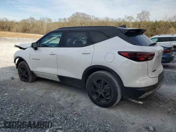 2024 Chevrolet Blazer LT с VIN 3GNKBDRS9RS132699, выставлен на аукционе Copart как лот 42372925 с пробегом 18 751 миль миль и Списание • Salvage title. История ставок и продаж доступна на DreamBid. Изображение 2.